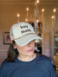 BOY MOM